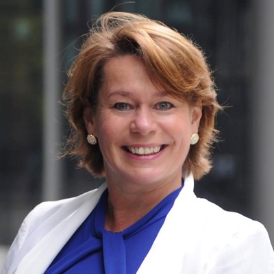 Portrait of Michelle Thomson
